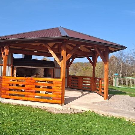 Lora Rakovica Exterior foto
