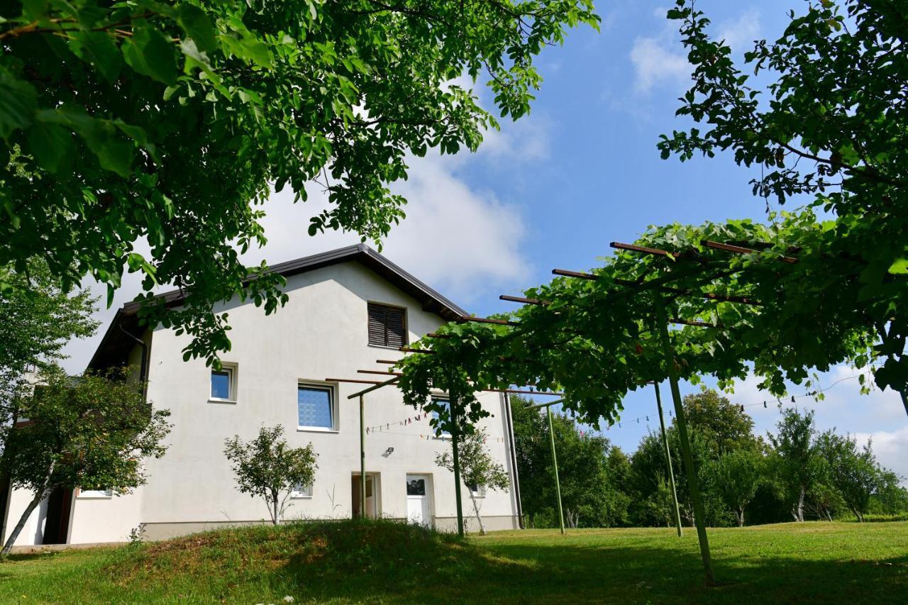 Lora Rakovica Exterior foto