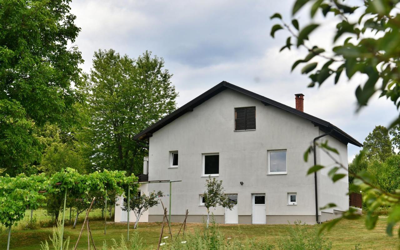 Lora Rakovica Exterior foto
